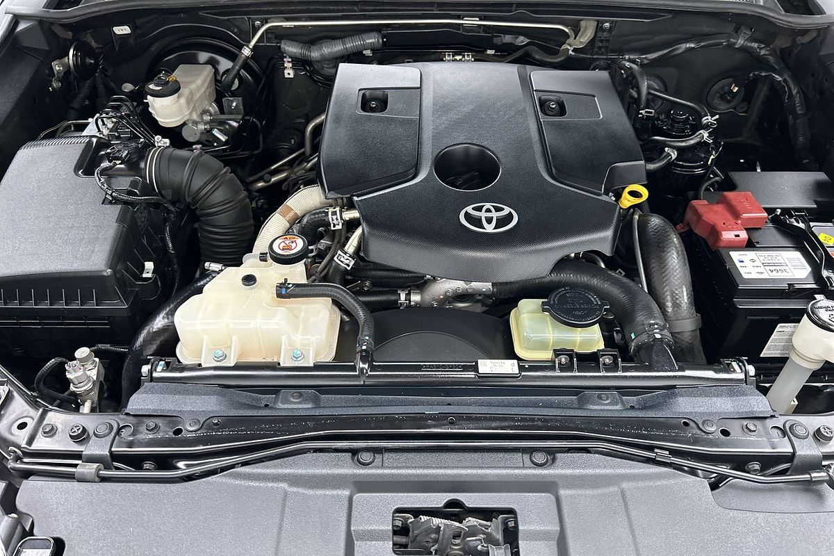 2018 Toyota Hilux SR5 GUN126R 4X4