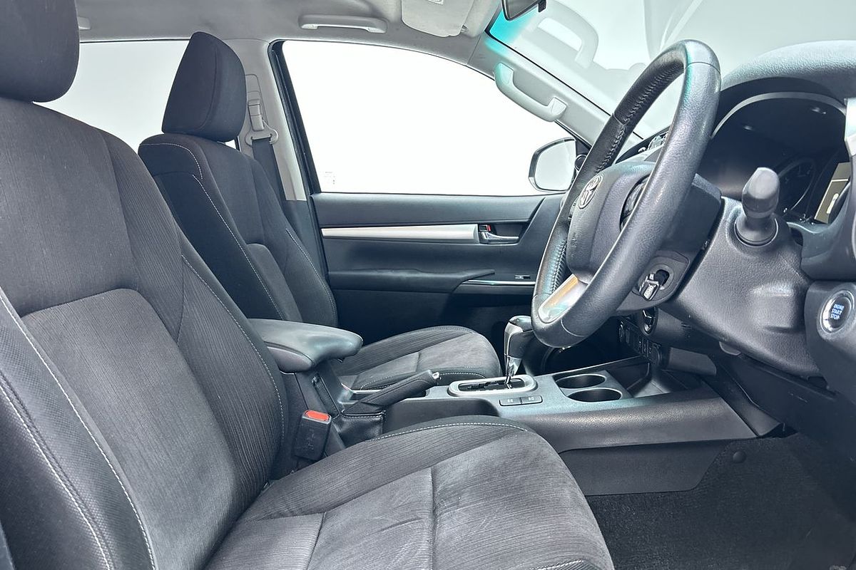 2018 Toyota Hilux SR5 GUN126R 4X4