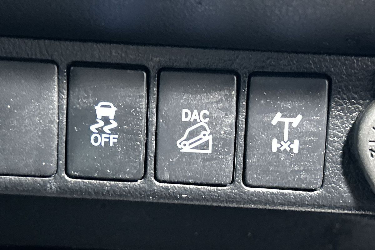 2018 Toyota Hilux SR5 GUN126R 4X4
