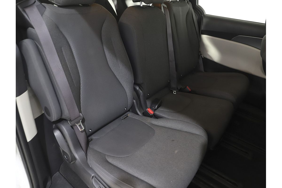 2022 Kia Carnival S KA4