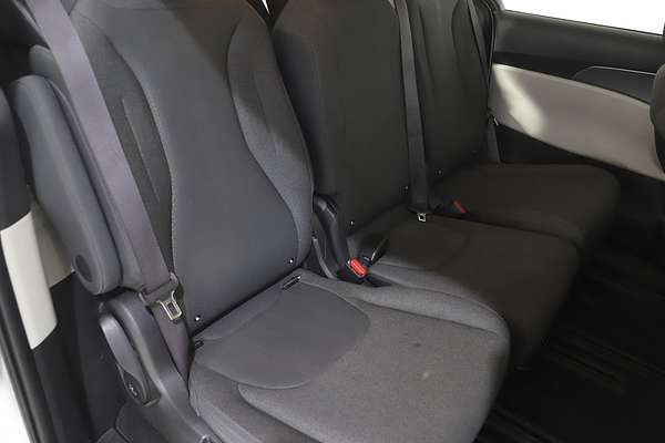 2022 Kia Carnival S KA4