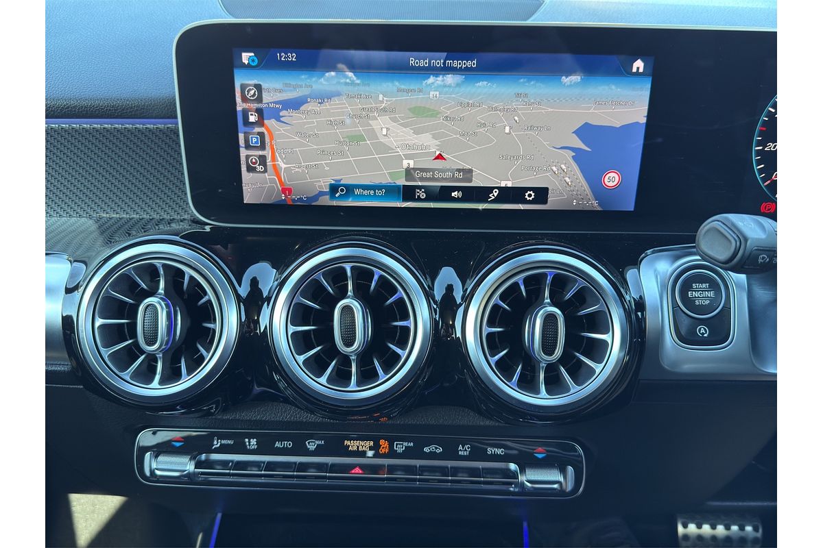 2020 Mercedes-Benz GLB-Class 200 amg line 1.3P/7AT