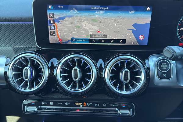 2020 Mercedes-Benz GLB-Class 200 amg line 1.3P/7AT