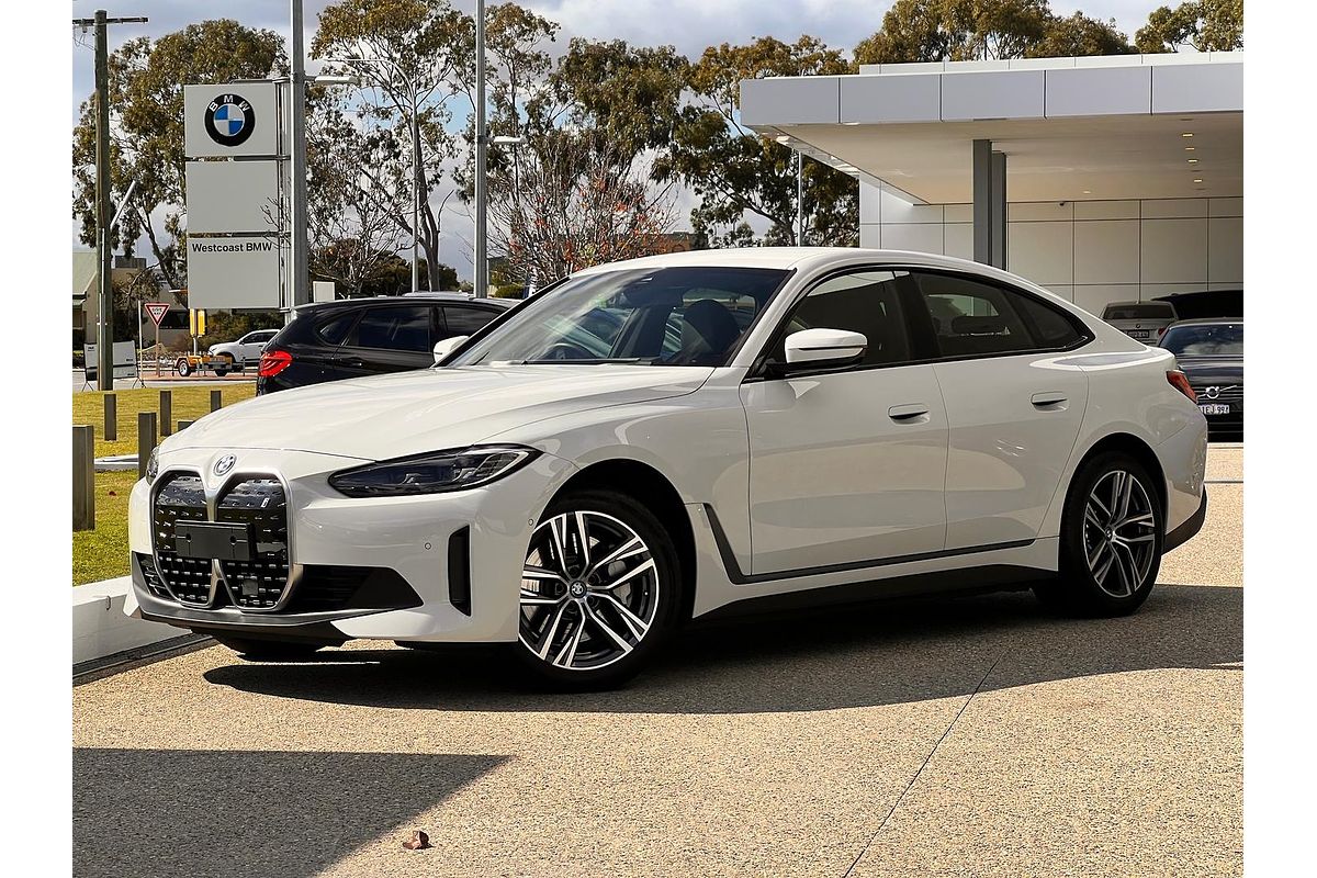 2024 BMW i4 eDrive35 G26