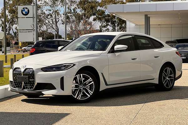 2024 BMW i4 eDrive35 G26