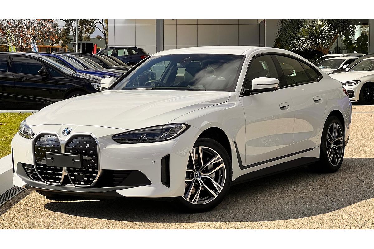 2024 BMW i4 eDrive35 G26