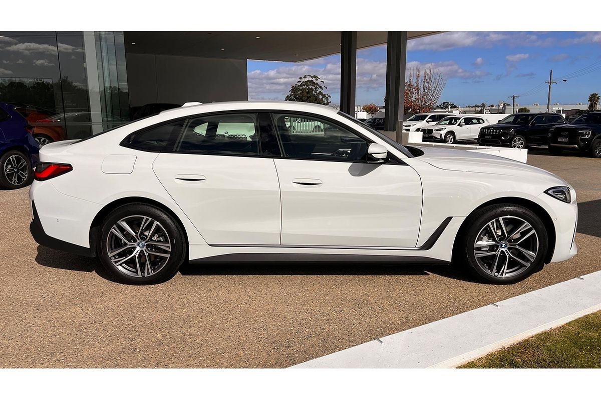2024 BMW i4 eDrive35 G26