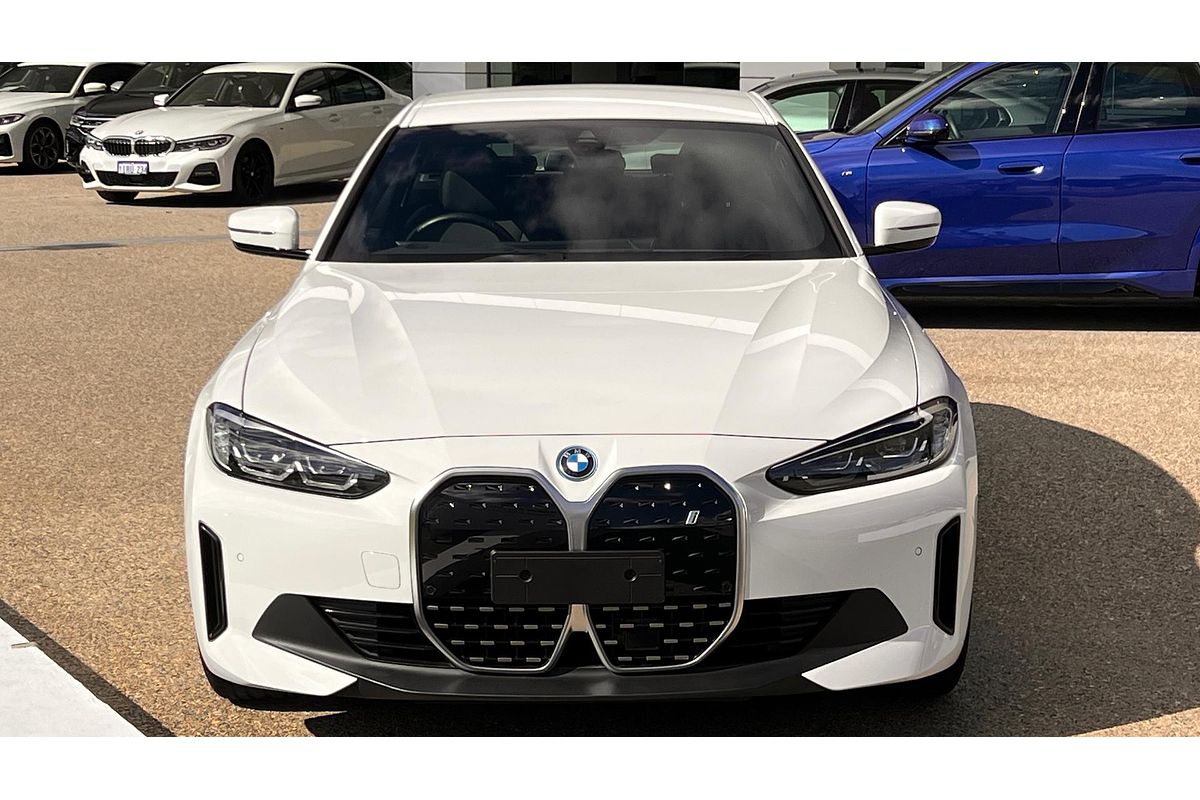 2024 BMW i4 eDrive35 G26
