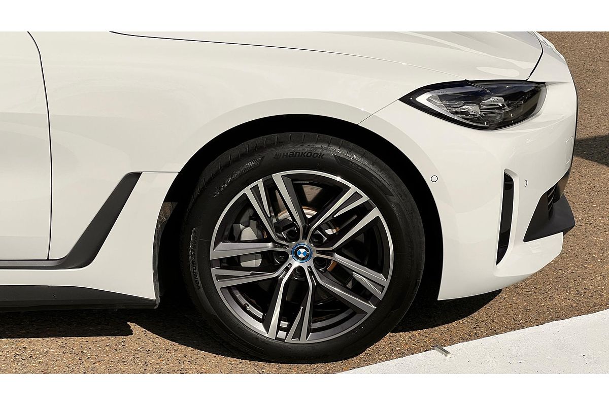 2024 BMW i4 eDrive35 G26