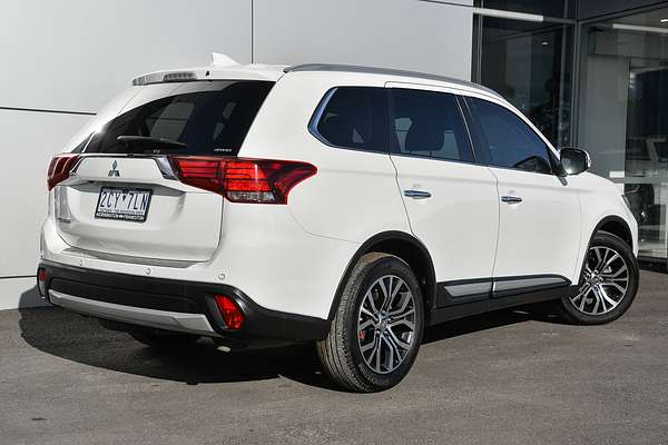2018 Mitsubishi Outlander Exceed ZL