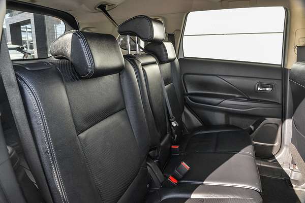 2018 Mitsubishi Outlander Exceed ZL