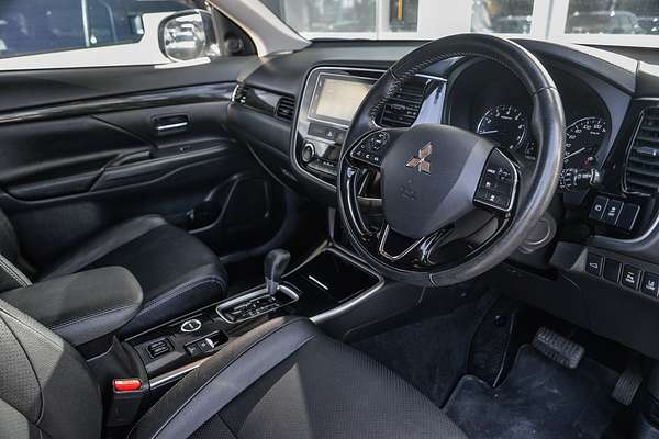 2018 Mitsubishi Outlander Exceed ZL