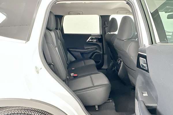 2024 Mitsubishi Outlander Black Edition ZM