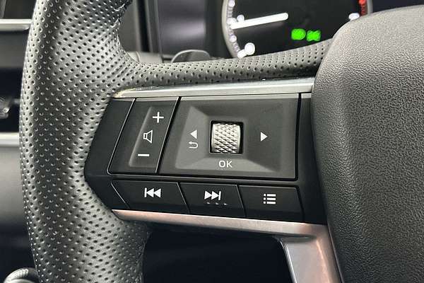 2024 Mitsubishi Outlander Black Edition ZM