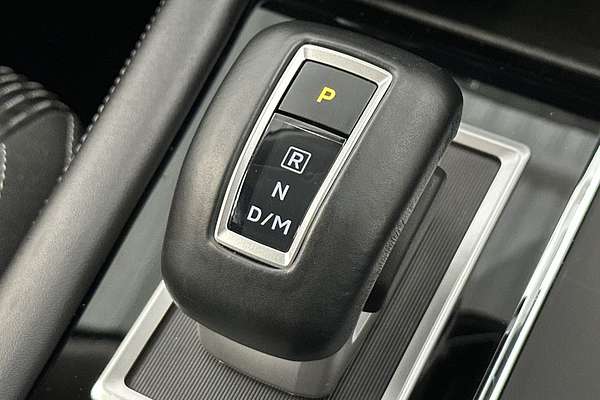 2024 Mitsubishi Outlander Black Edition ZM