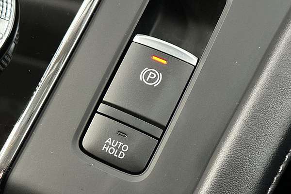 2024 Mitsubishi Outlander Black Edition ZM