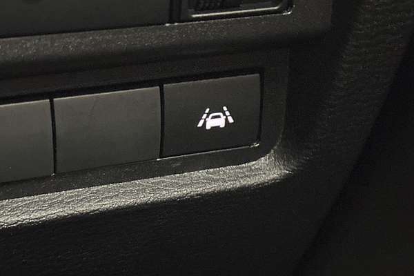 2024 Mitsubishi Outlander Black Edition ZM