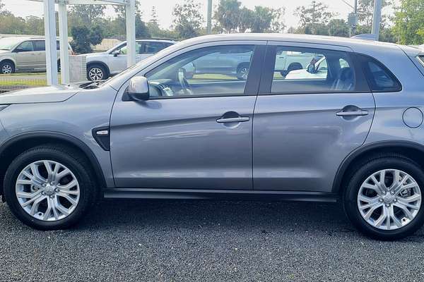 2025 Mitsubishi ASX ES XD