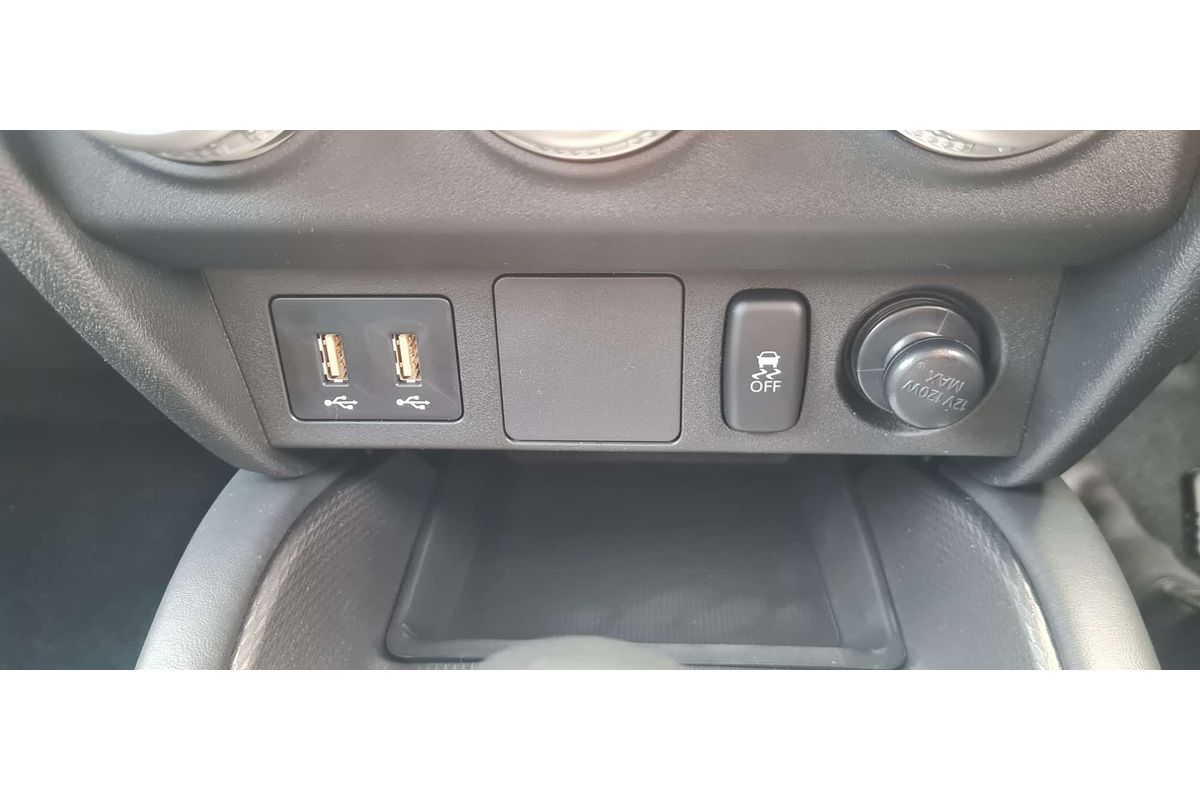 2025 Mitsubishi ASX ES XD