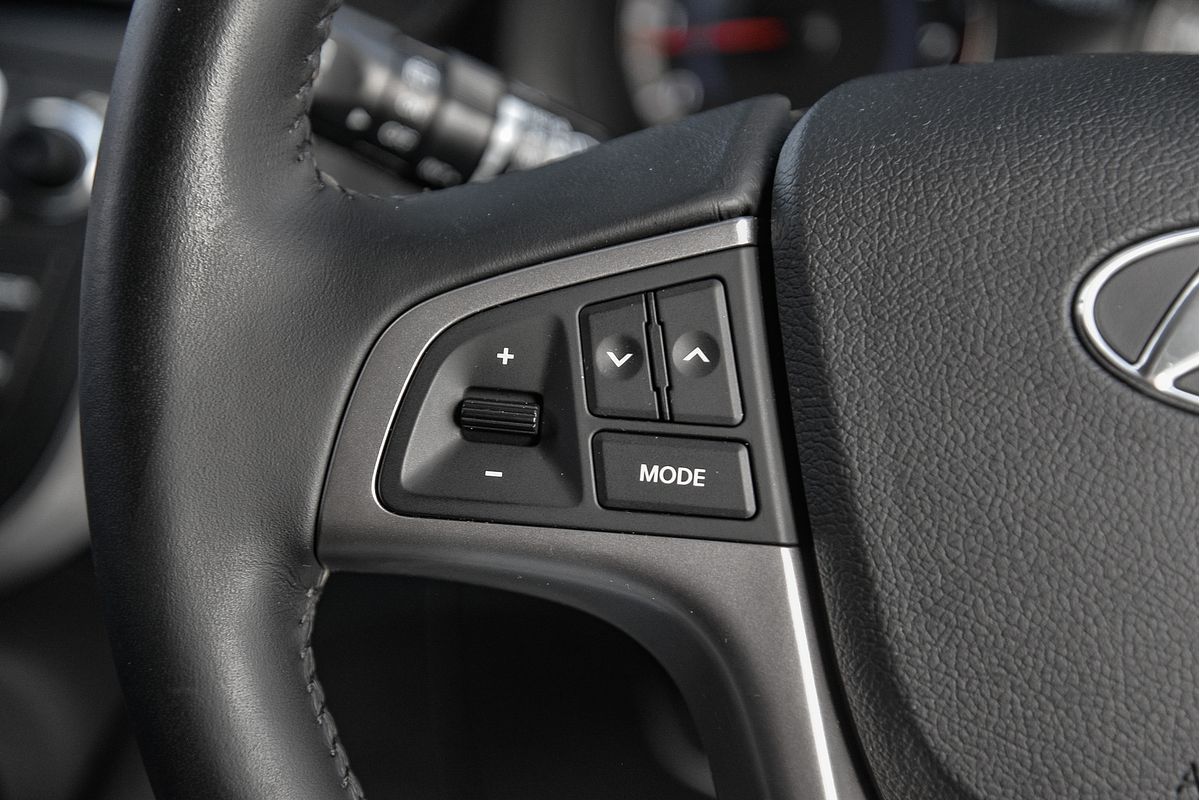 2018 Hyundai Accent Sport RB6