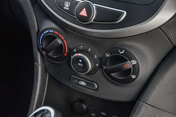 2018 Hyundai Accent Sport RB6