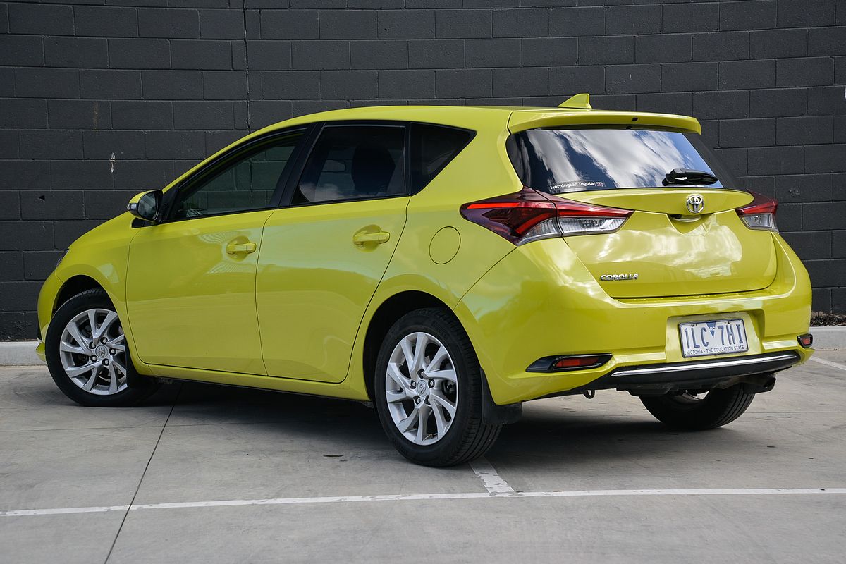 2017 Toyota Corolla Ascent Sport ZRE182R