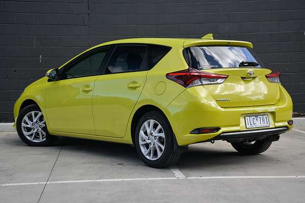2017 Toyota Corolla Ascent Sport ZRE182R