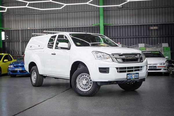 2016 Isuzu D-MAX SX High Ride Rear Wheel Drive