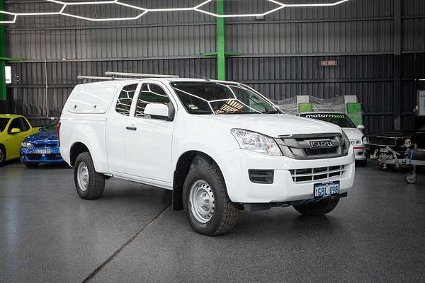 2016 Isuzu D-MAX SX High Ride Rear Wheel Drive