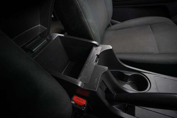 2016 Isuzu D-MAX SX High Ride Rear Wheel Drive