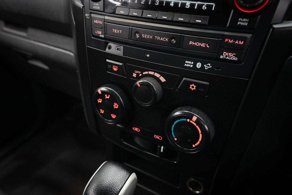 2016 Isuzu D-MAX SX High Ride Rear Wheel Drive