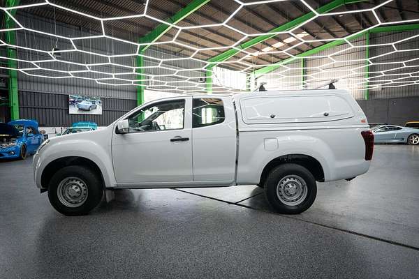 2016 Isuzu D-MAX SX High Ride Rear Wheel Drive