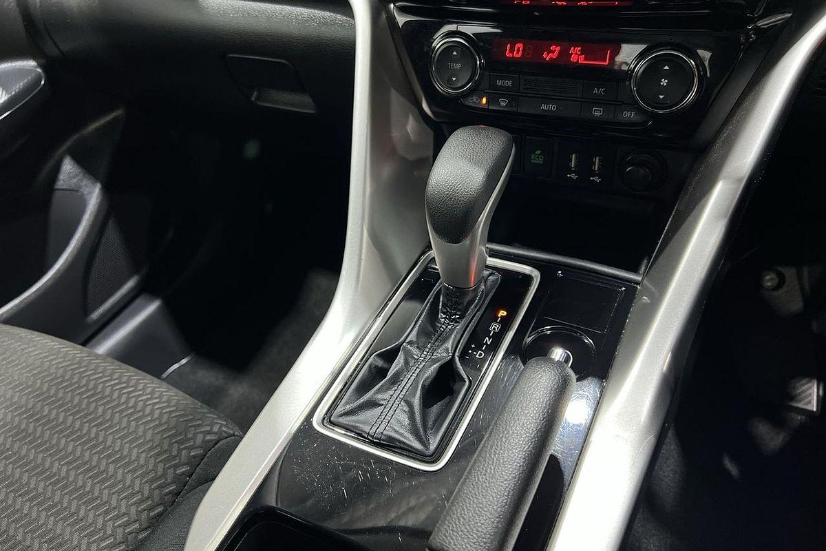 2023 Mitsubishi Eclipse Cross ES YB