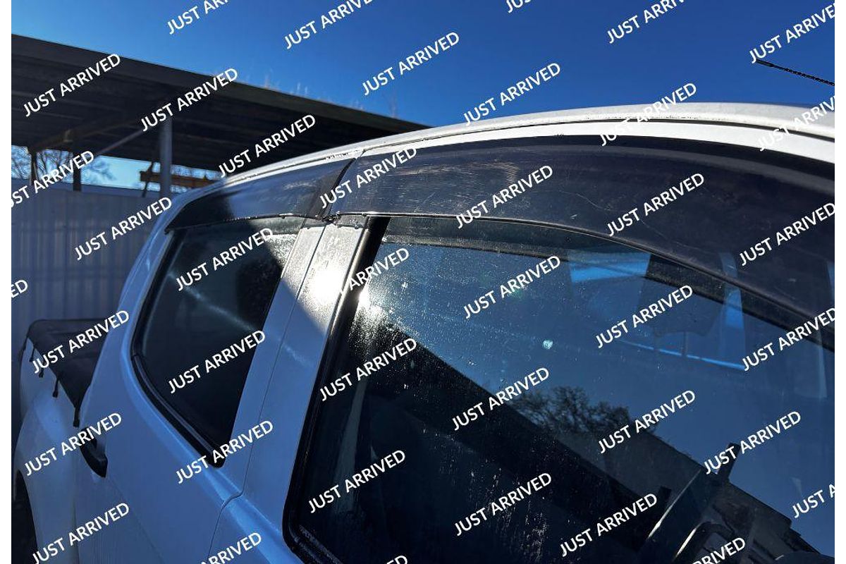 2015 Isuzu D-MAX SX High Ride Rear Wheel Drive