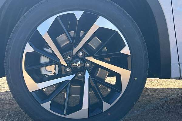 2024 Mitsubishi Outlander PHEV Exceed Tourer ZM