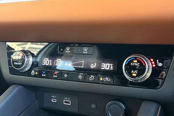2024 Mitsubishi Outlander PHEV Exceed Tourer ZM