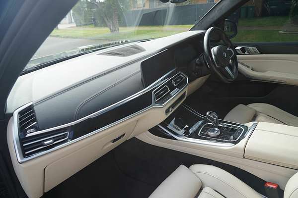 2020 BMW X7 xDrive30d G07