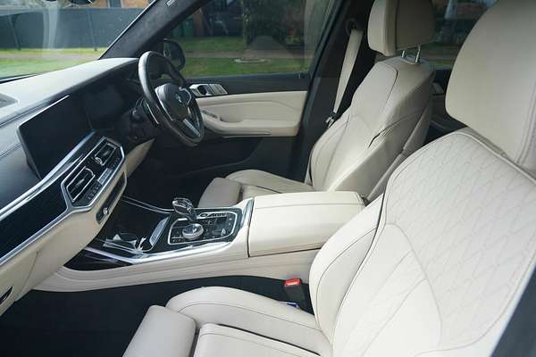 2020 BMW X7 xDrive30d G07
