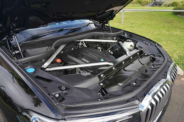 2020 BMW X7 xDrive30d G07