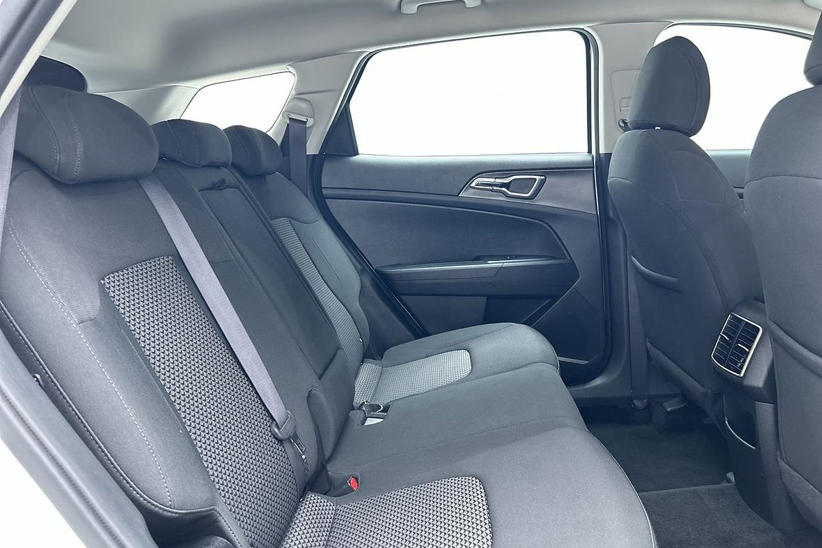 2023 Kia Sportage S NQ5