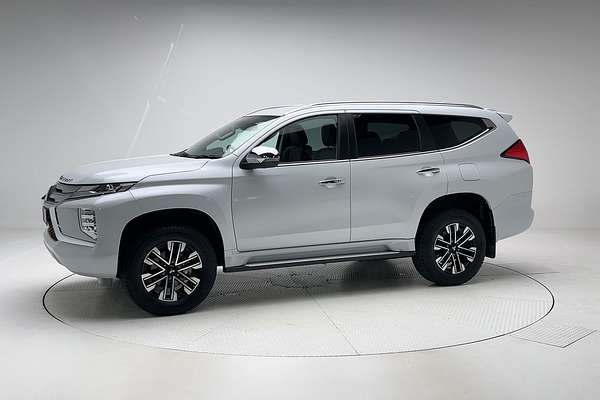2023 Mitsubishi Pajero Sport GLS QF