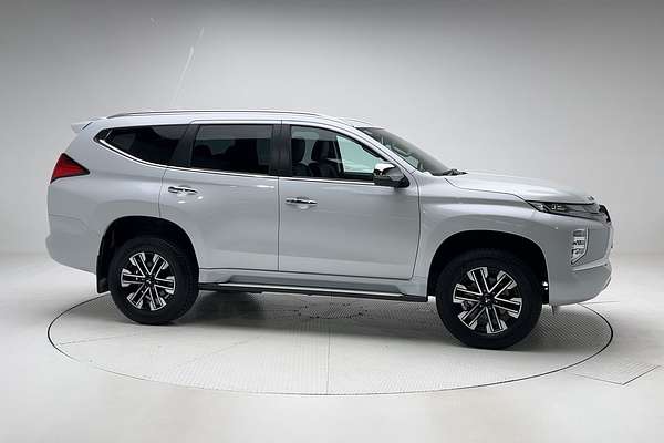 2023 Mitsubishi Pajero Sport GLS QF