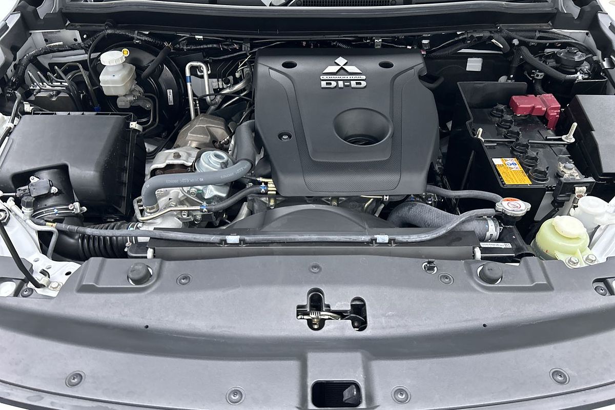 2023 Mitsubishi Pajero Sport GLS QF