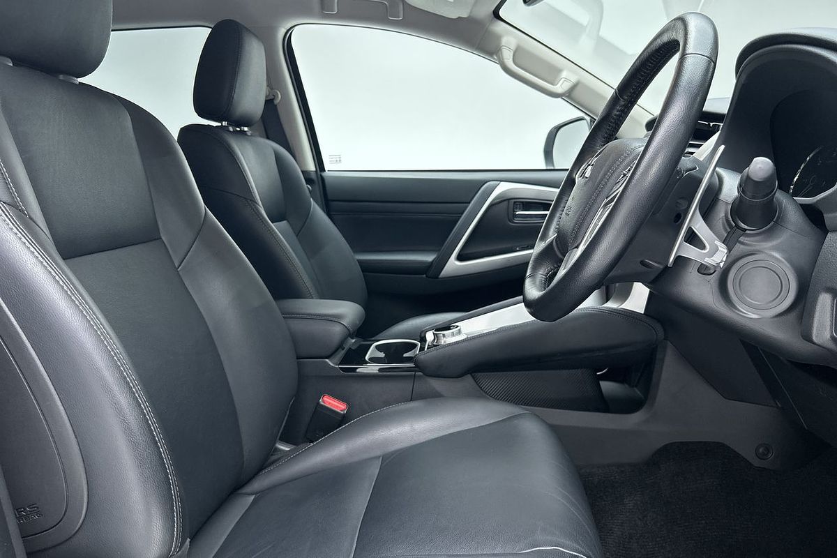 2023 Mitsubishi Pajero Sport GLS QF