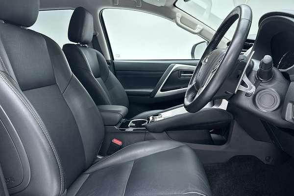 2023 Mitsubishi Pajero Sport GLS QF