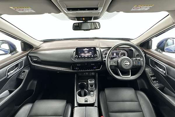 2024 Nissan X-TRAIL ST-L T33
