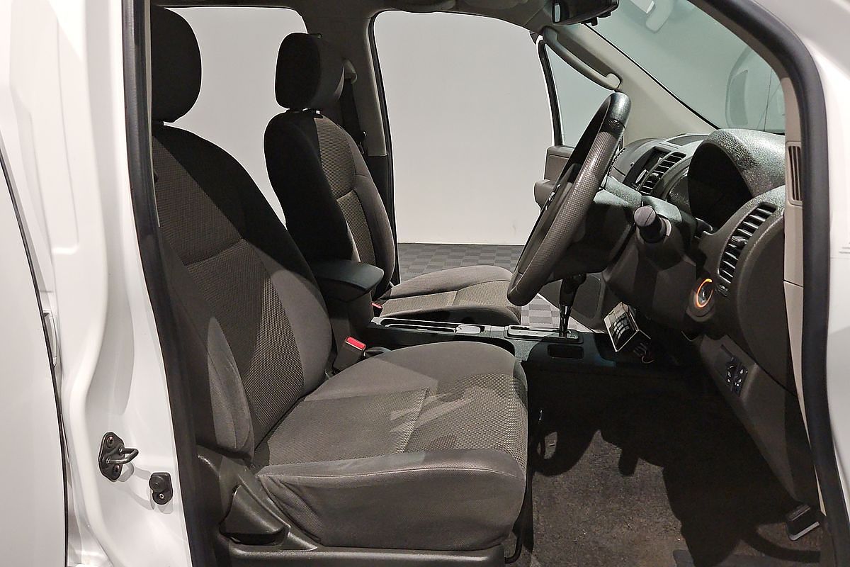 2010 Nissan Navara RX D40 4X4