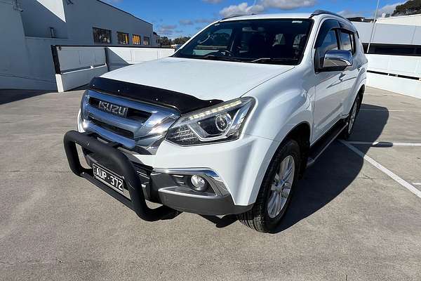 2018 Isuzu MU-X LS-T