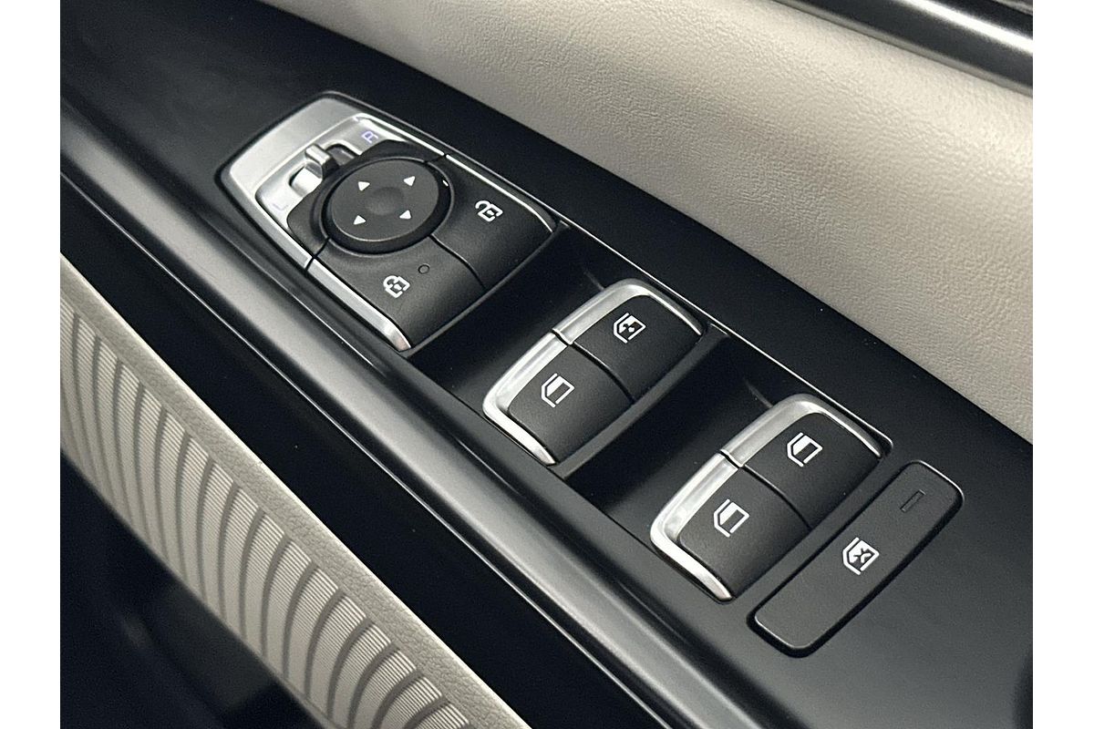 2023 Kia Carnival S KA4