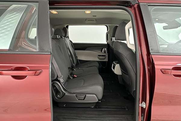 2023 Kia Carnival S KA4